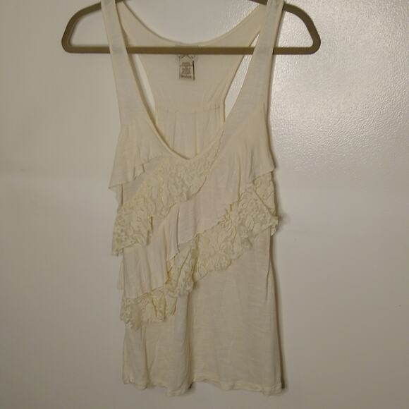 Eyelash couture women's size Large ruffle tank top. - Picture 1 of 6